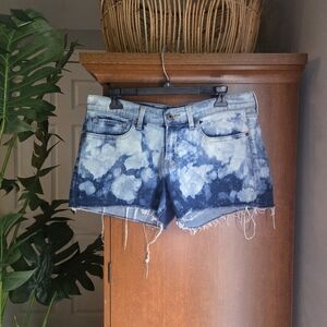 Lucky Brand The Cutoff Blue Jean Shorts Distressed Frayed Hem Blotchy Denim